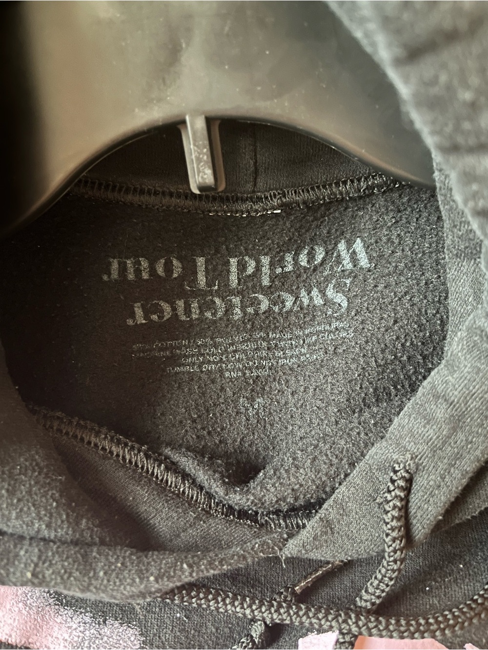 ⭐️Ariana Grande⭐️ Sweetener World Tour TUN Album Cover Hoodie - Picture 3 of 3
